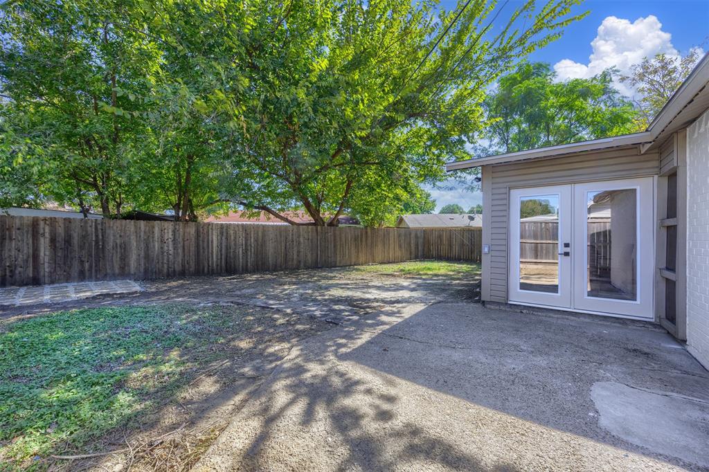 3106 Parker Street, Irving, TX 75062