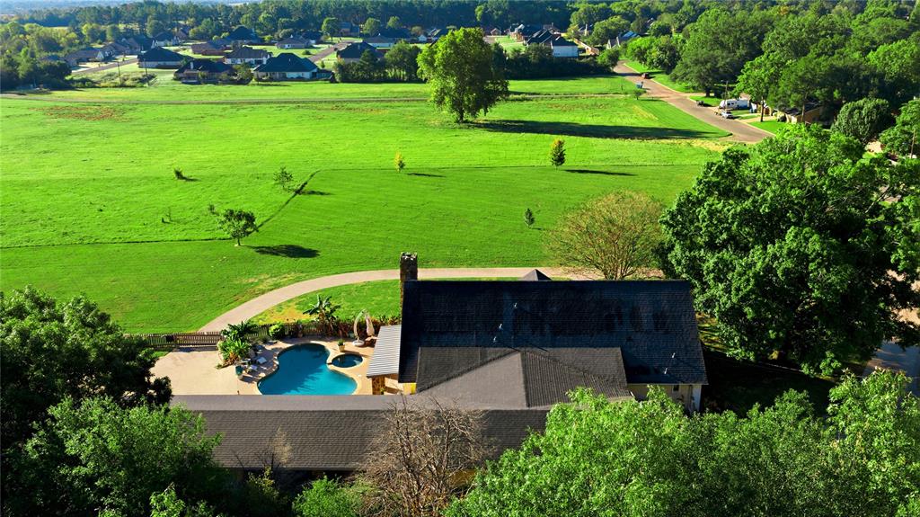 1001 Rolling Drive, Athens, TX 75751