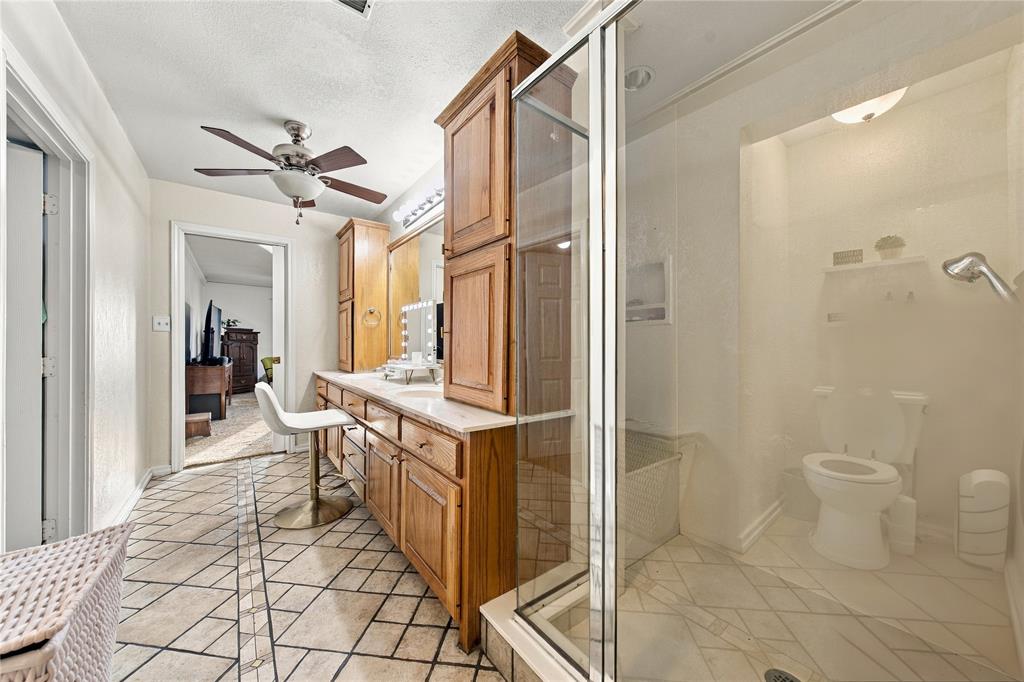 1001 Rolling Drive, Athens, TX 75751