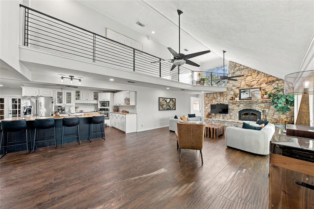 1001 Rolling Drive, Athens, TX 75751