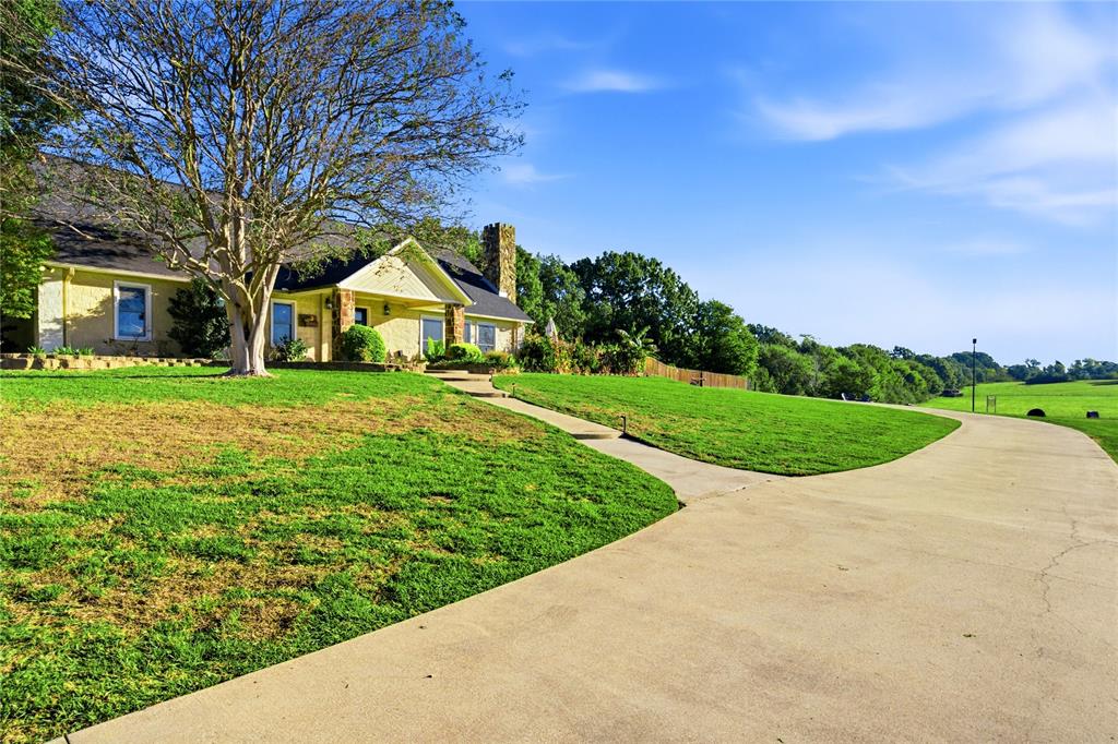 1001 Rolling Drive, Athens, TX 75751