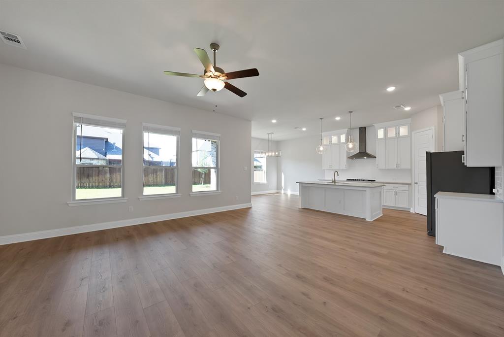 3113 Creek Meadow Drive, Anna, TX 75409 3113 Creek Meadow Drive, Anna, TX 75409