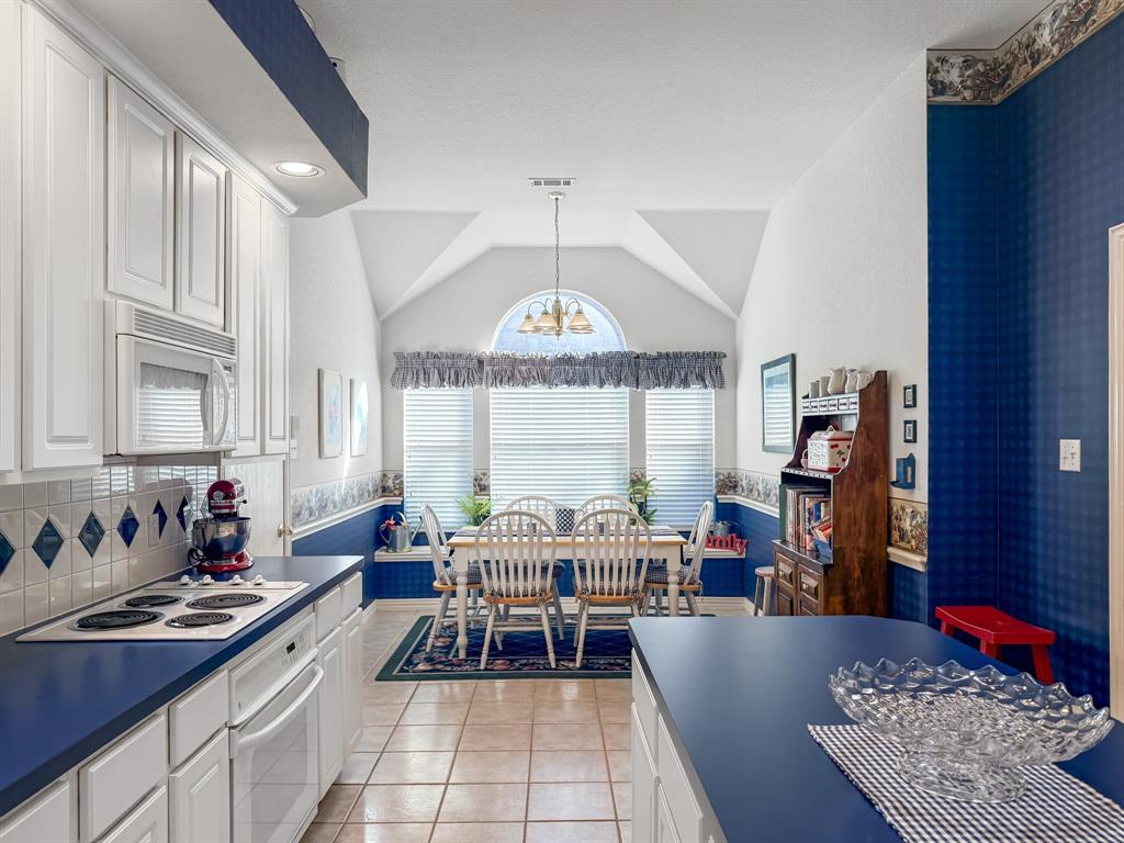 2502 Dove Creek Drive, Rowlett, TX 75088