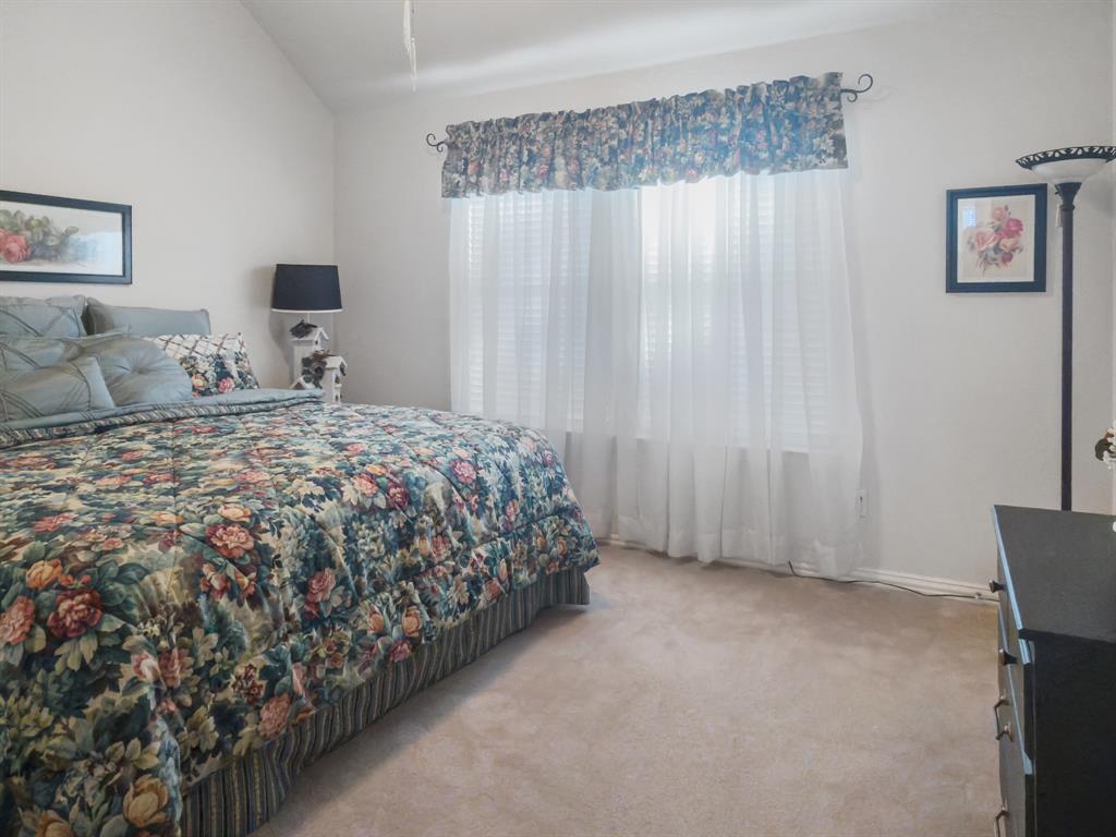 2502 Dove Creek Drive, Rowlett, TX 75088