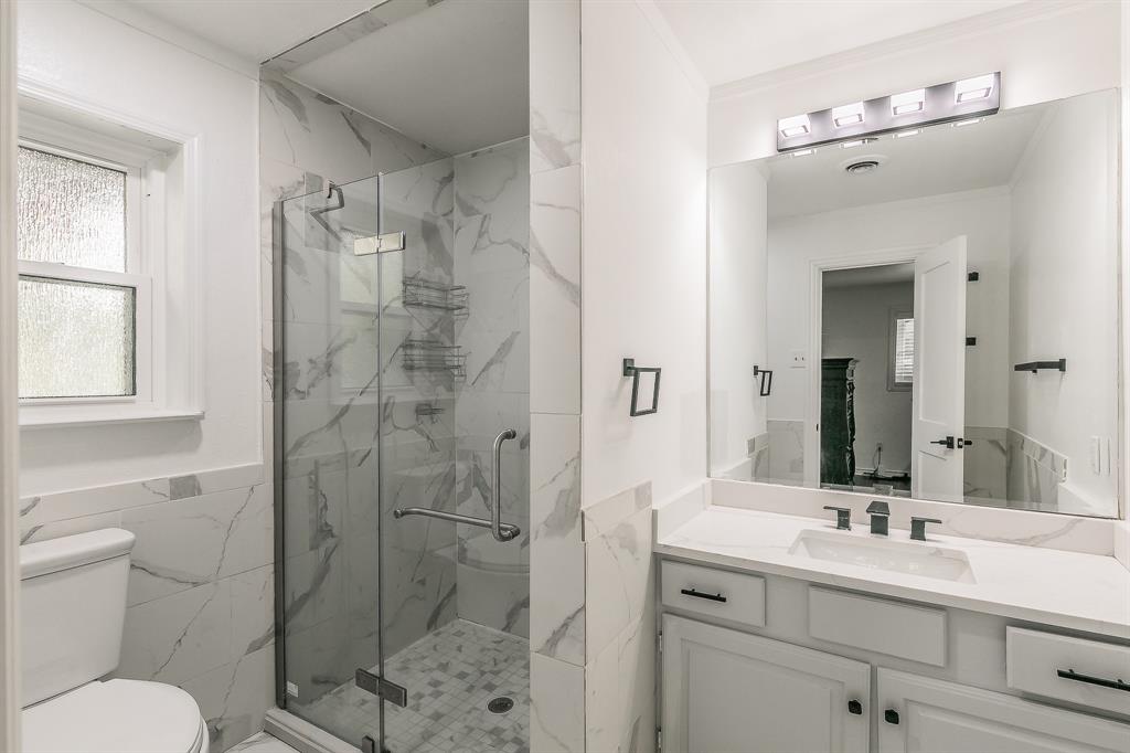 8559 S Mediterranean Circle, Dallas, TX 75238