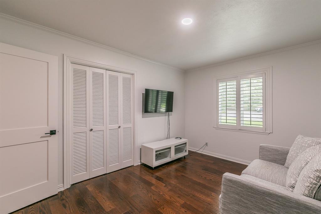 8559 S Mediterranean Circle, Dallas, TX 75238