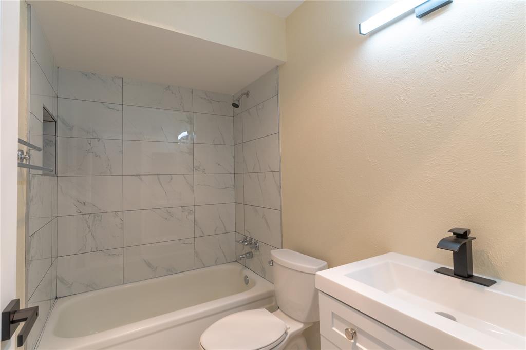 3409 Brook Glen Drive, Garland, TX 75044