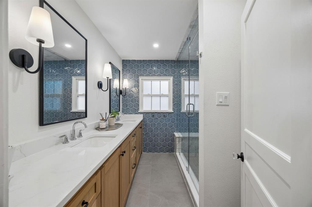 6567 Anita Street, Dallas, TX 75214