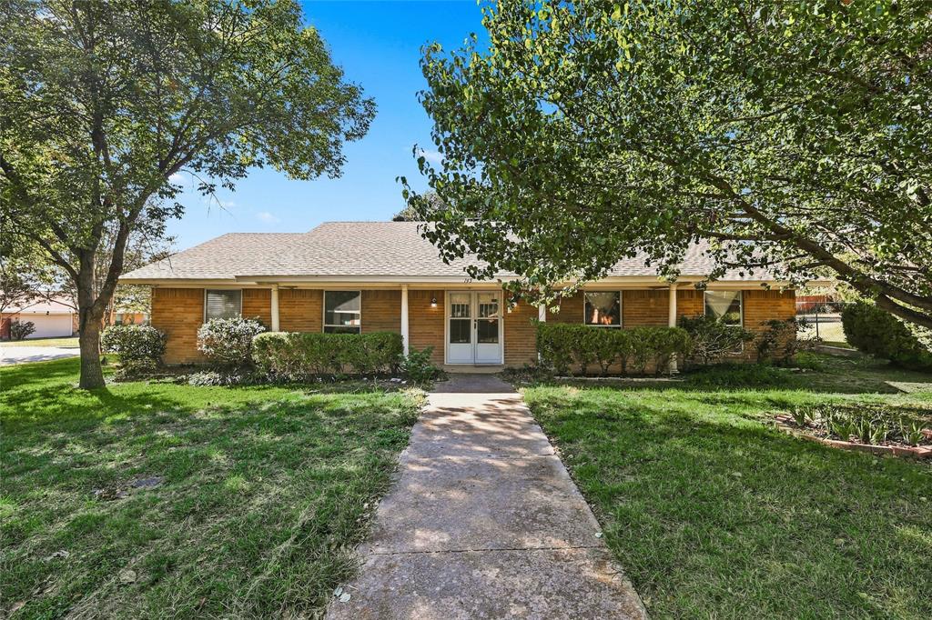 145 Hillside Lane, DeSoto, TX 75115 145 Hillside Lane, DeSoto, TX 75115