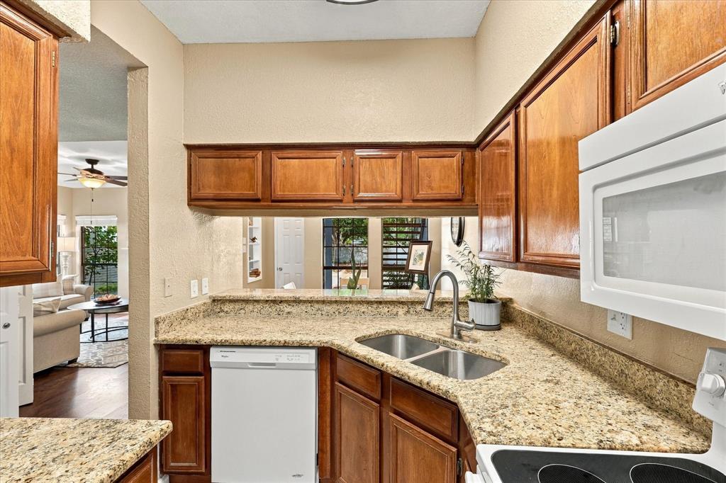 3101 Townbluff Drive, #314, Plano, TX 75075