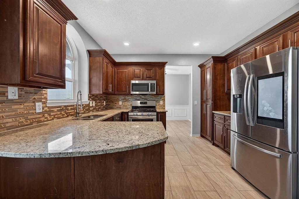 2233 San Simeon Drive, Mesquite, TX 75181