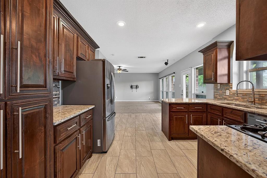 2233 San Simeon Drive, Mesquite, TX 75181