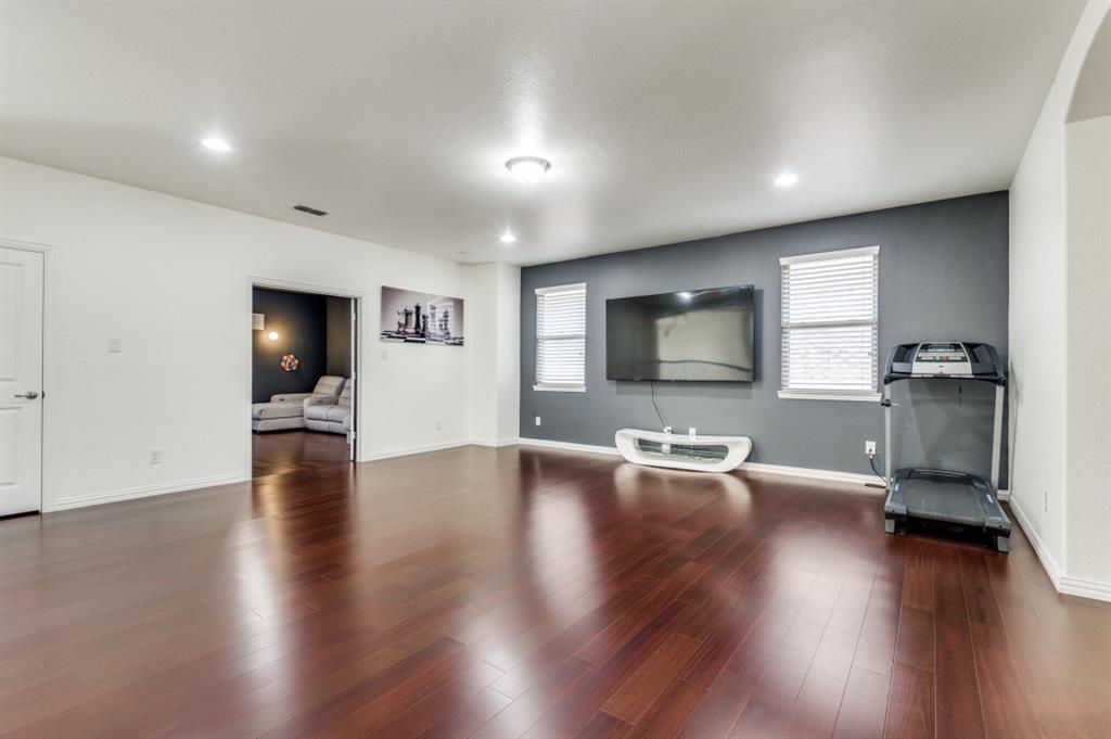 3035 Dancourt Drive, Irving, TX 75063
