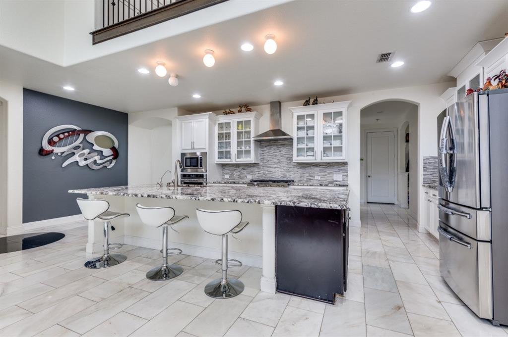 3035 Dancourt Drive, Irving, TX 75063