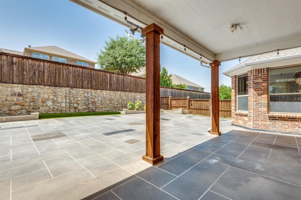 3035 Dancourt Drive, Irving, TX 75063