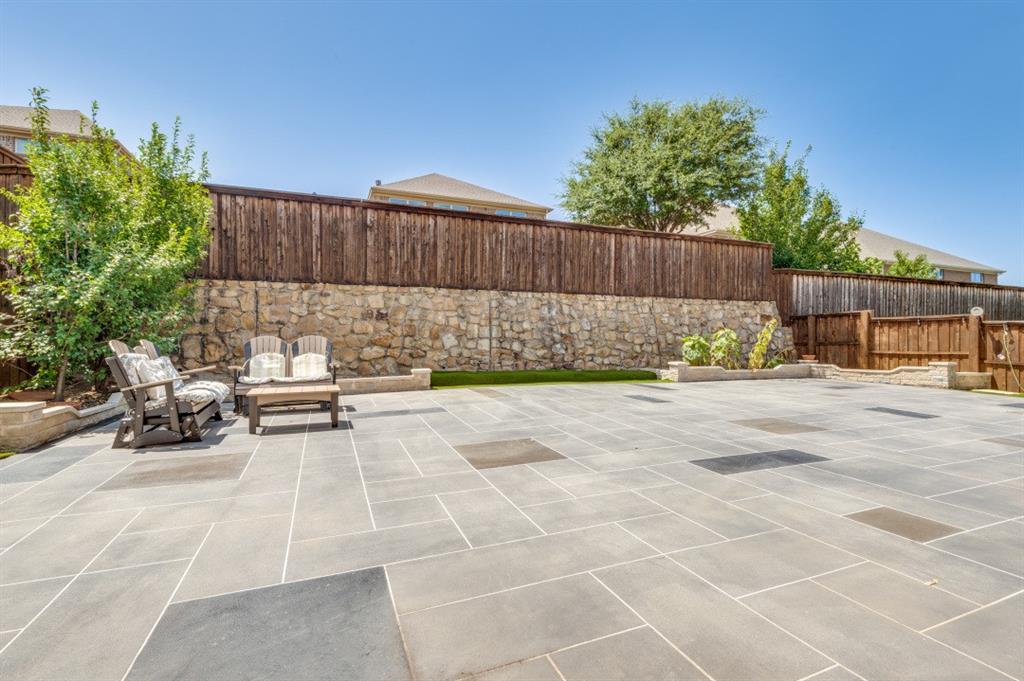 3035 Dancourt Drive, Irving, TX 75063