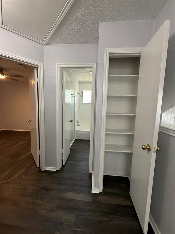 1204 Bittersweet Cove, DeSoto, TX 75115