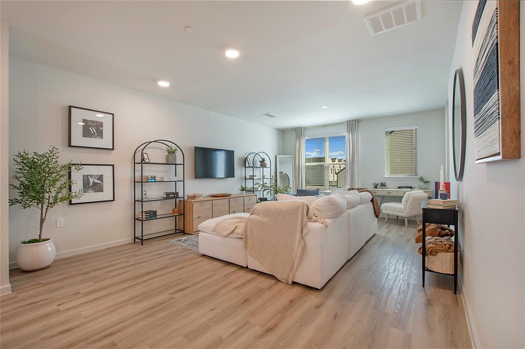2100 Legacy Drive, #803, Plano, TX 75023