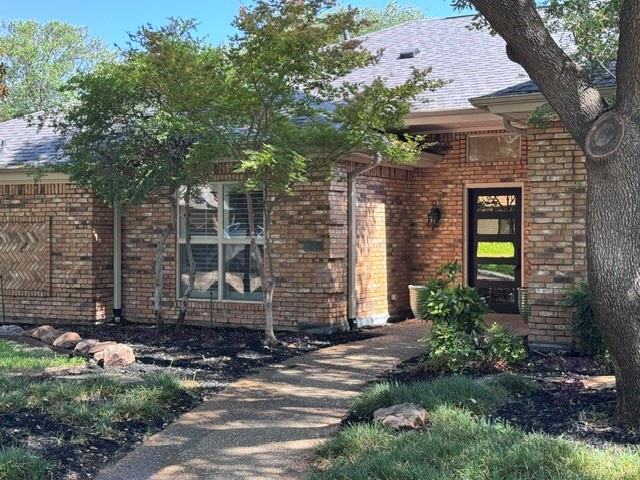 4215 Bretton Bay Lane, Dallas, TX 75287