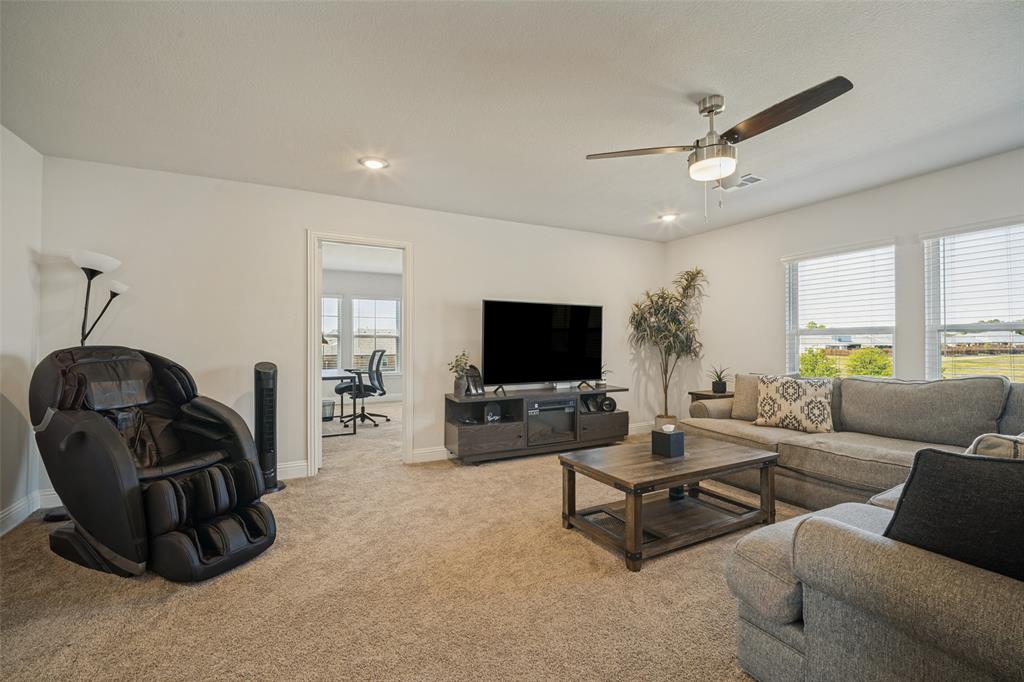 648 Cari Lane, Forney, TX 75126