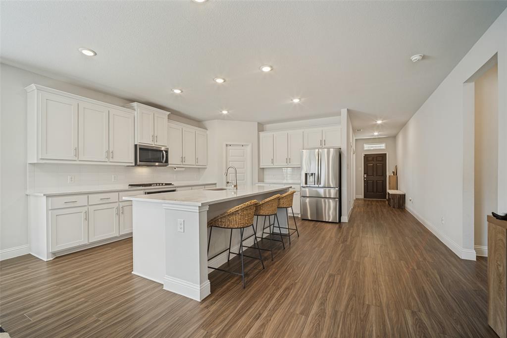 648 Cari Lane, Forney, TX 75126