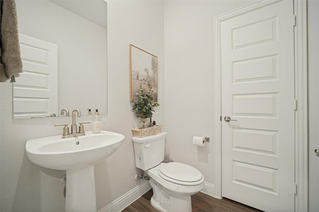 648 Cari Lane, Forney, TX 75126