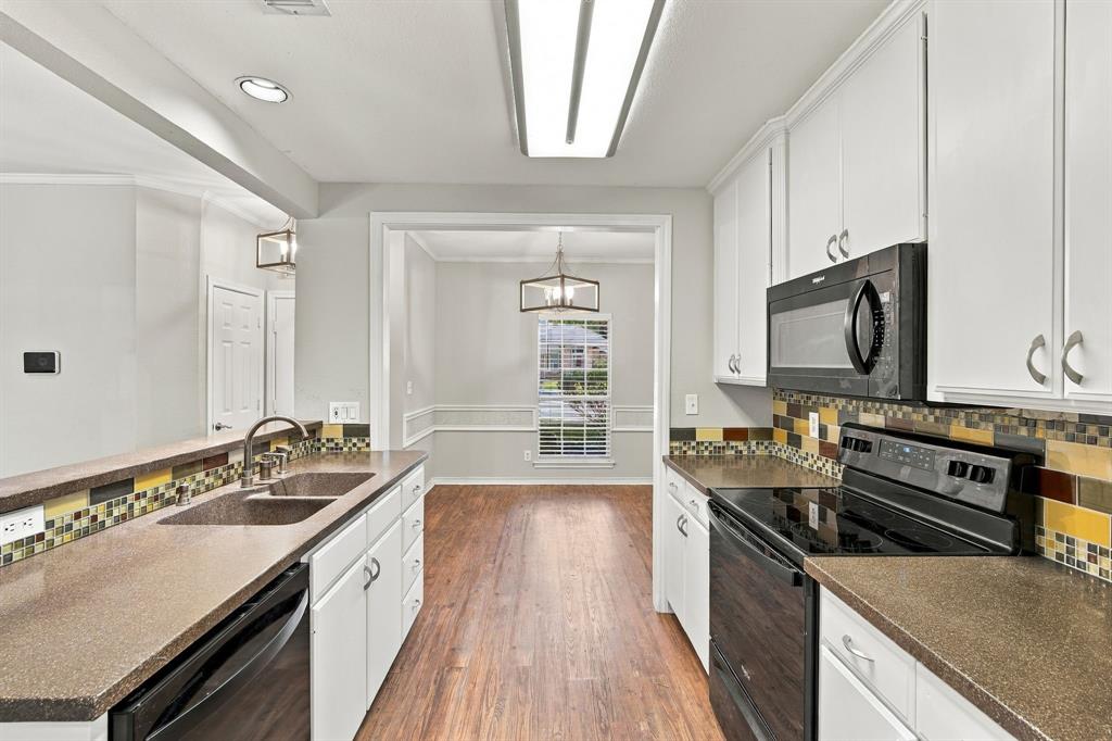 806 Oak Drive, Ennis, TX 75119 806 Oak Drive, Ennis, TX 75119