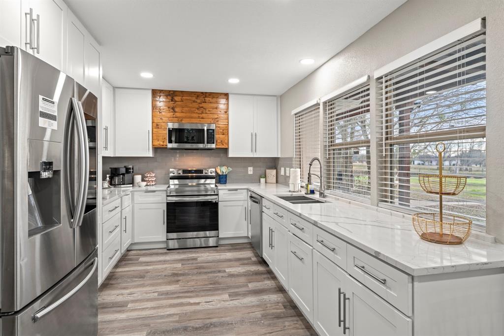 8862 County Road 4028, Kemp, TX 75143