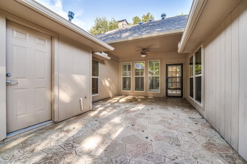800 Parkhaven Drive, Mesquite, TX 75149
