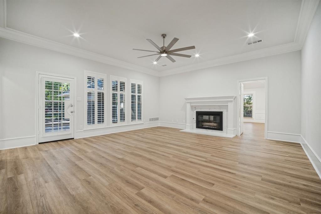 800 Parkhaven Drive, Mesquite, TX 75149 800 Parkhaven Drive, Mesquite, TX 75149