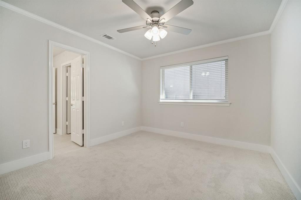 800 Parkhaven Drive, Mesquite, TX 75149