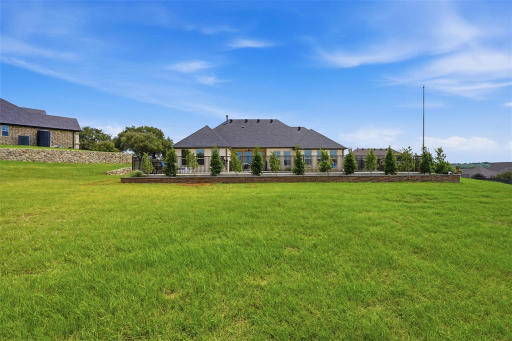 716 Coastal Meadows Court, Granbury, TX 76049