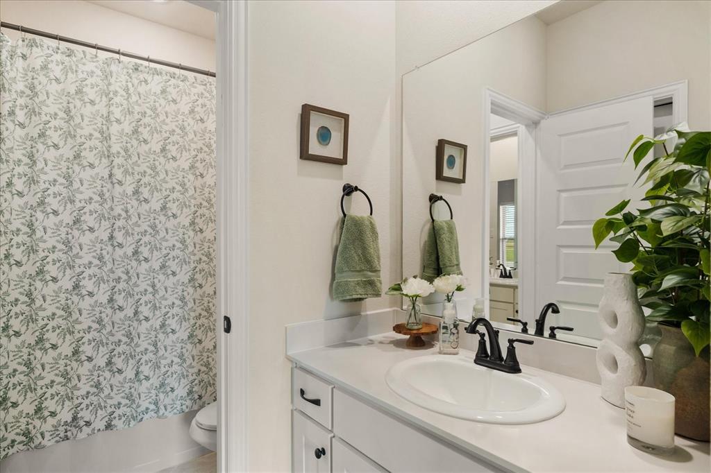 8200 Honeywell Avenue, Greenville, TX 75402