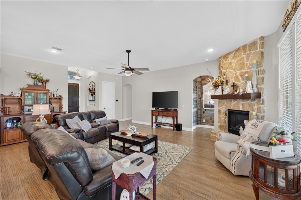 2525 Perdenales Drive, Royse City, TX 75189