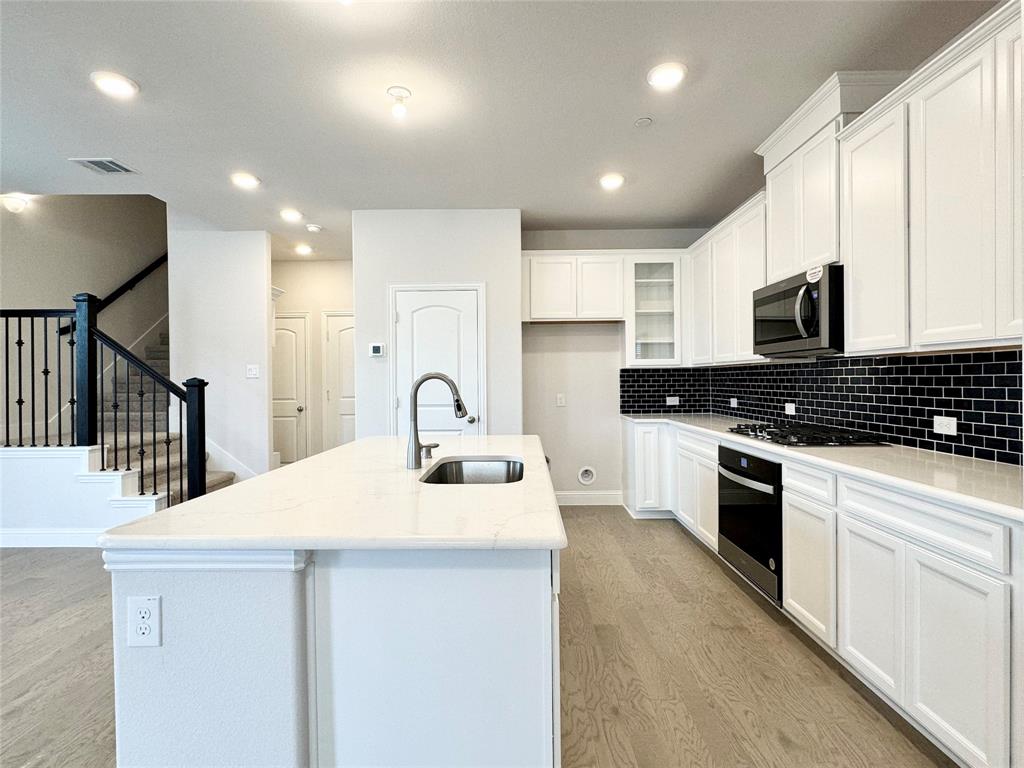 7856 Manilla Drive, Rowlett, TX 75088 7856 Manilla Drive, Rowlett, TX 75088