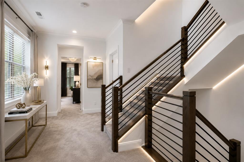 648 Aspen Valley Lane, Dallas, TX 75208