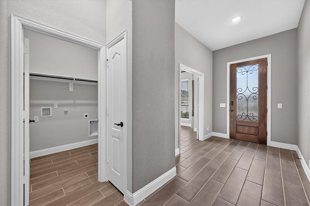 1941 Silverleaf Drive, Glenn Heights, TX 75154 1941 Silverleaf Drive, Glenn Heights, TX 75154