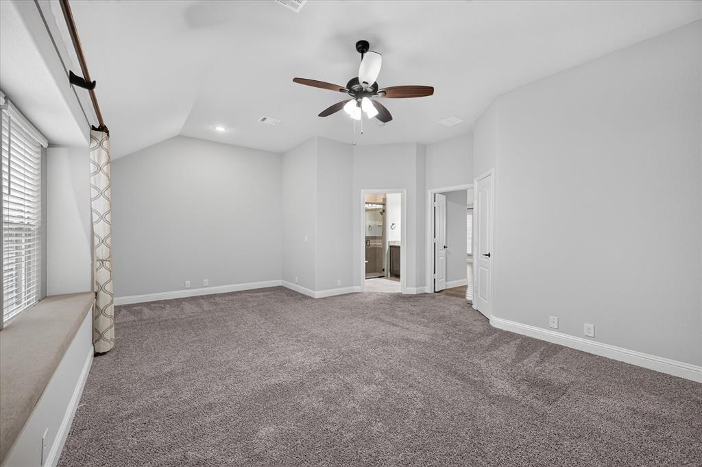 1941 Silverleaf Drive, Glenn Heights, TX 75154