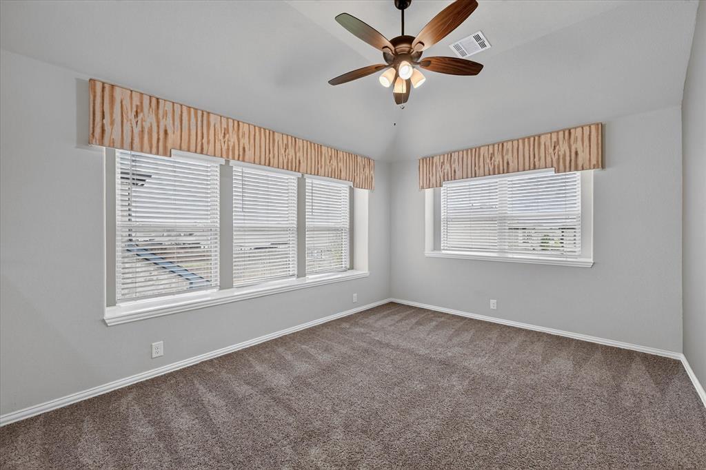 1941 Silverleaf Drive, Glenn Heights, TX 75154