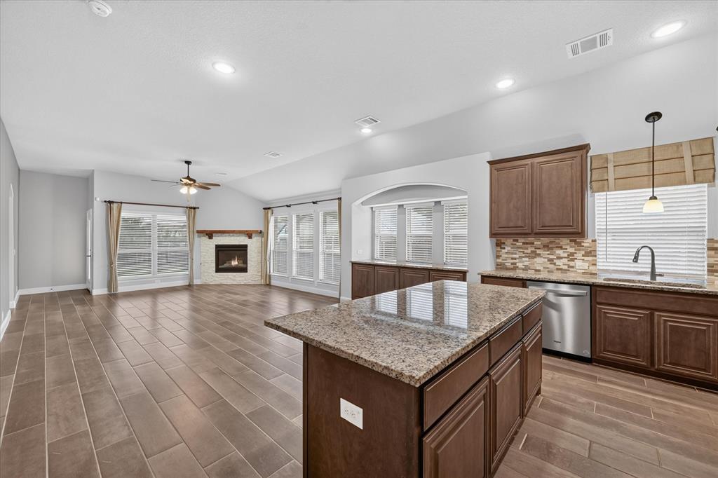 1941 Silverleaf Drive, Glenn Heights, TX 75154 1941 Silverleaf Drive, Glenn Heights, TX 75154