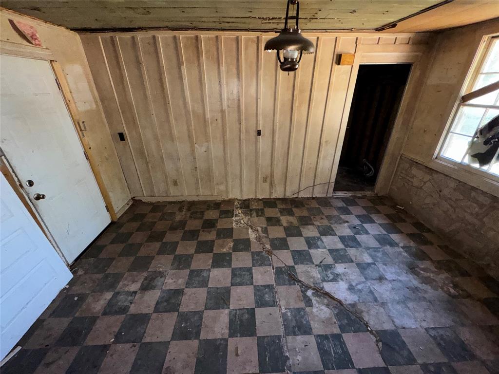 2242 Lolita Drive, Dallas, TX 75227 2242 Lolita Drive, Dallas, TX 75227