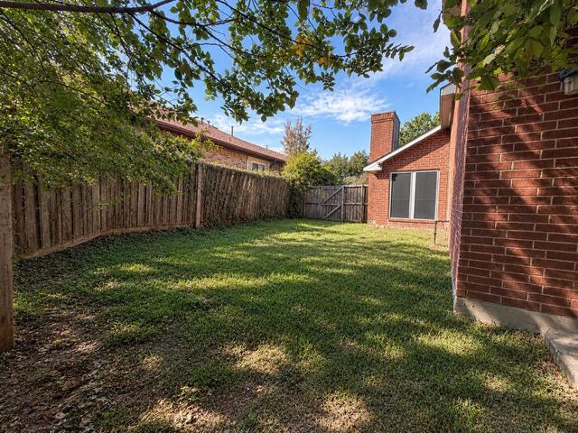 2410 Whispering Cove, Garland, TX 75044