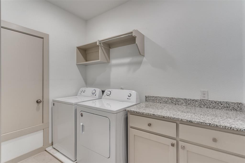 Full size laundry and cabinets, folding counter