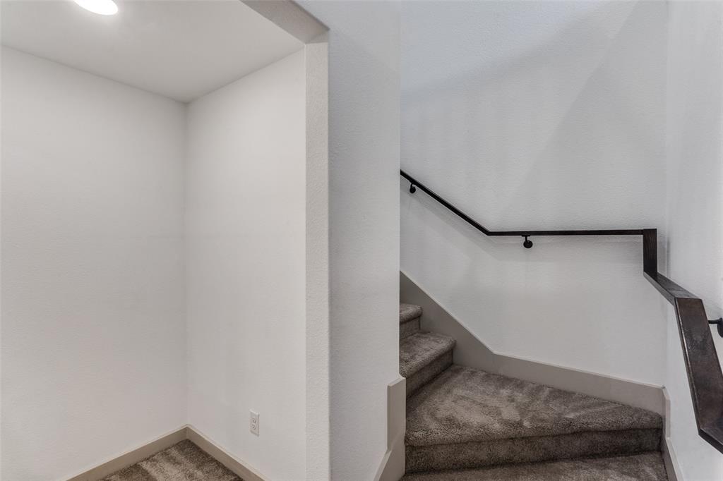 Cute little nook for a pet reading corner, study, gym or mini bar!