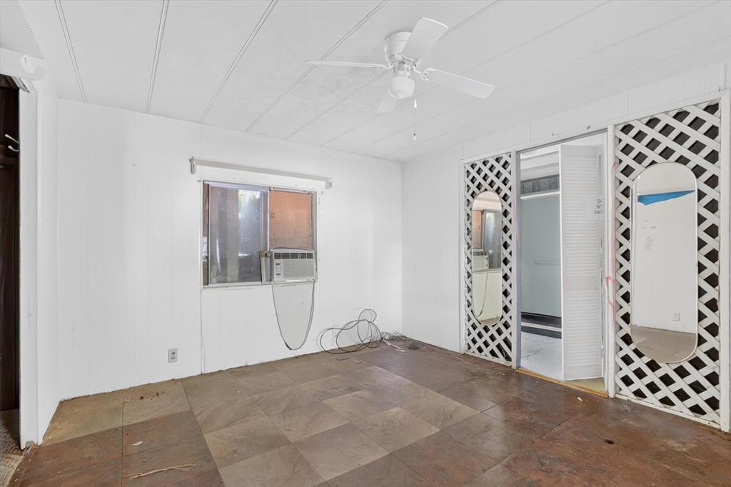 3801 Montego Bay Court, Granbury, TX 76049