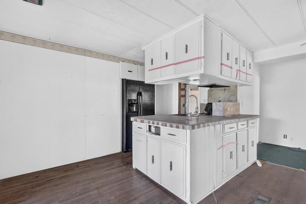 3801 Montego Bay Court, Granbury, TX 76049