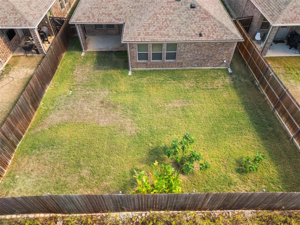 3713 Sweetclover Drive, McKinney, TX 75071