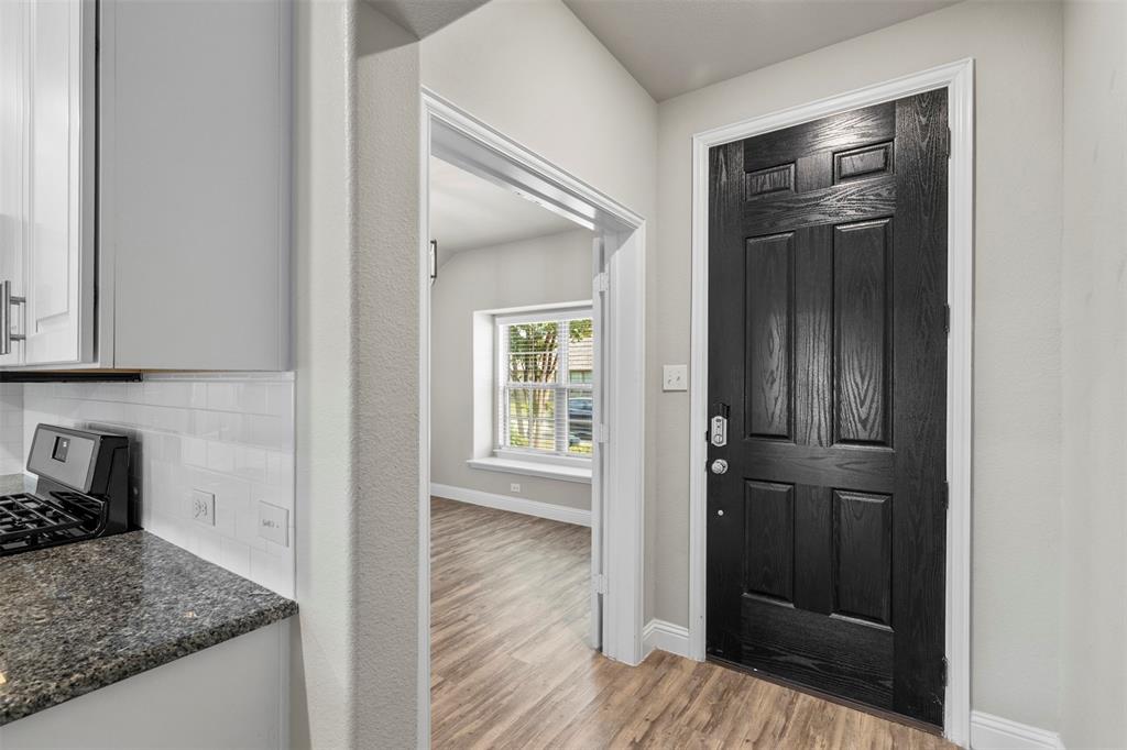 3713 Sweetclover Drive, McKinney, TX 75071