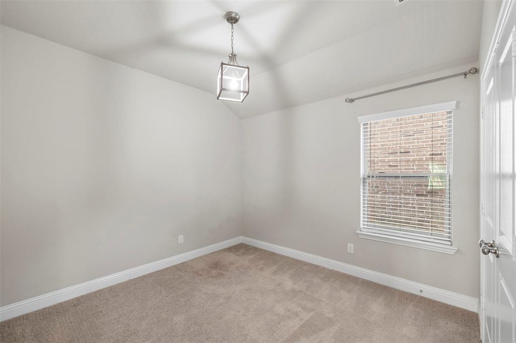 3713 Sweetclover Drive, McKinney, TX 75071