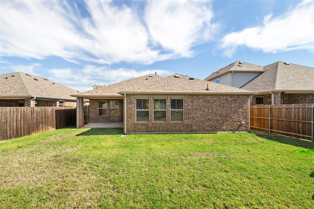 3713 Sweetclover Drive, McKinney, TX 75071